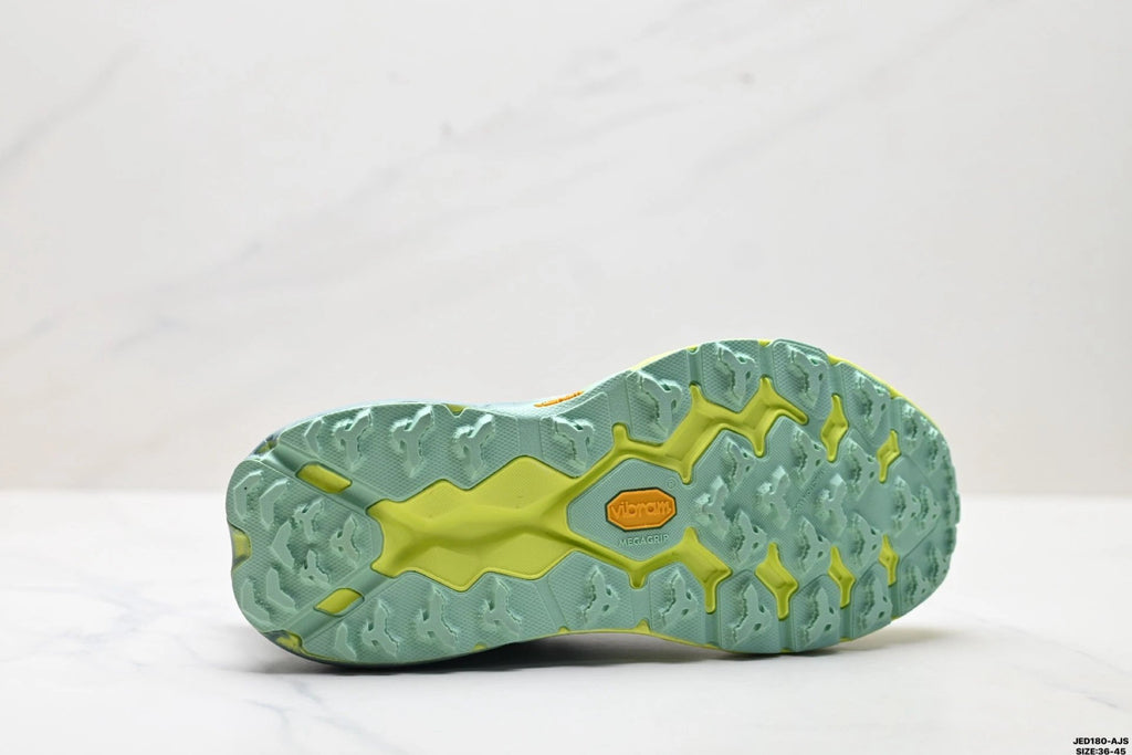 Hoka Speedgoat 5
