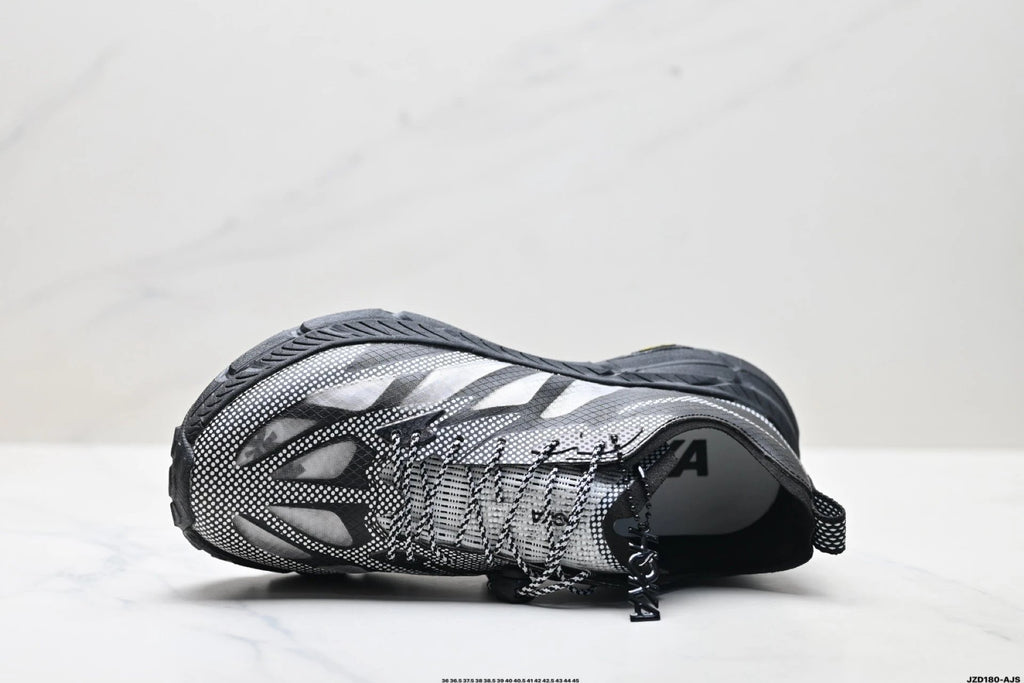 Hoka Mafate Speed 4 Lite