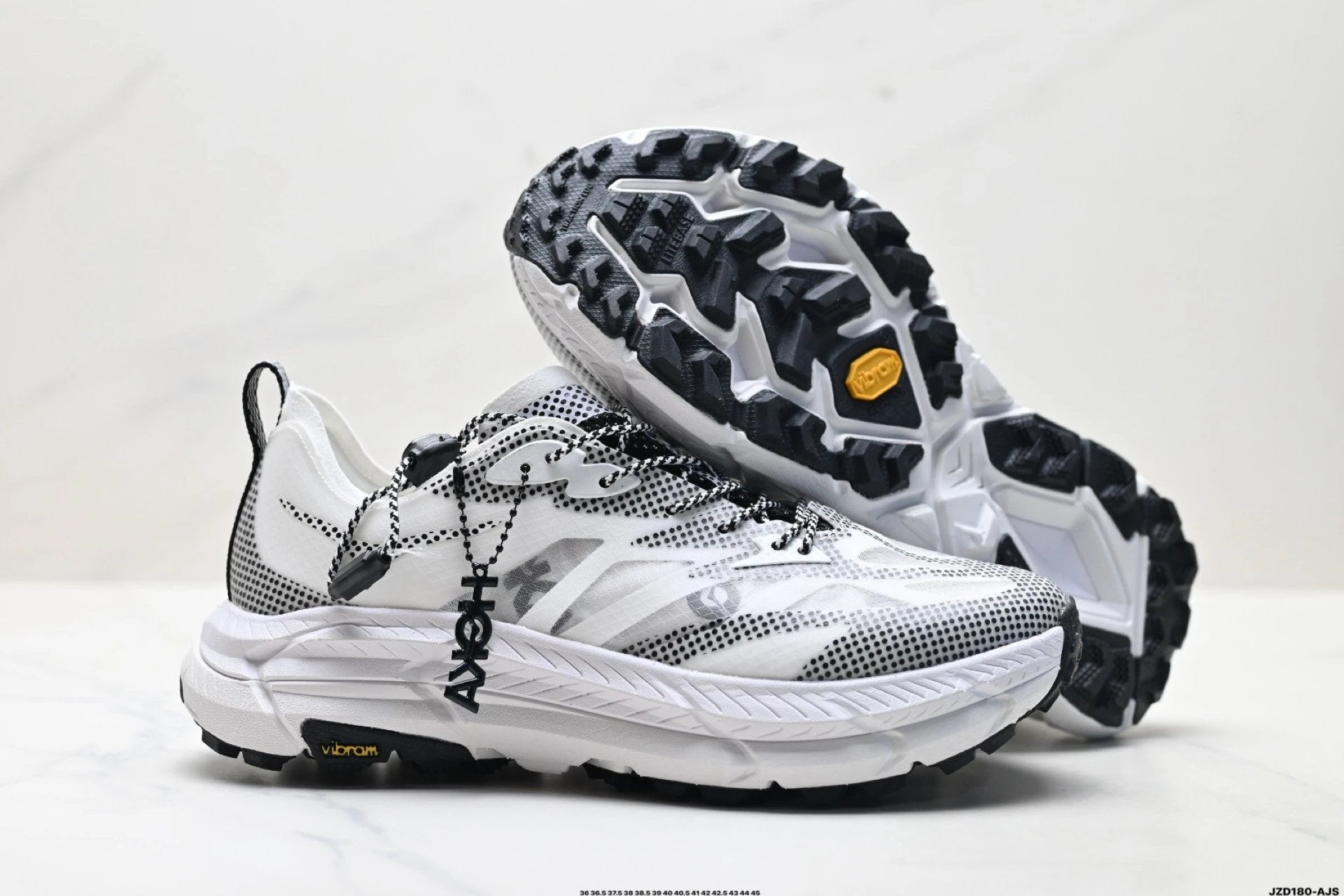 Hoka Mafate Speed 4 Lite