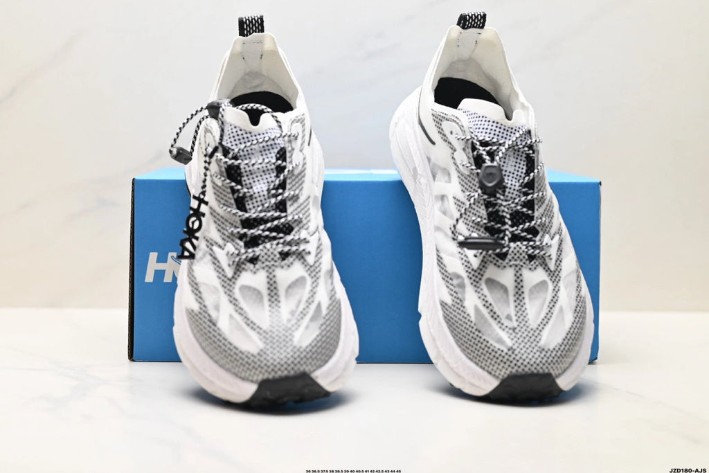 Hoka Mafate Speed 4 Lite