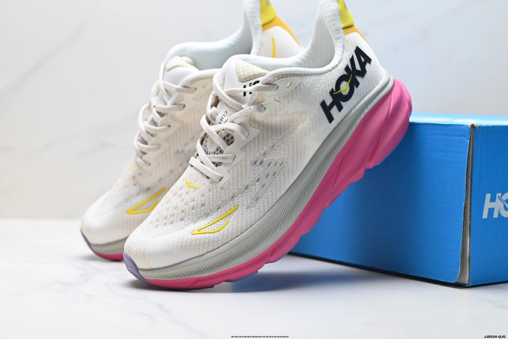 Hoka Clifton 9