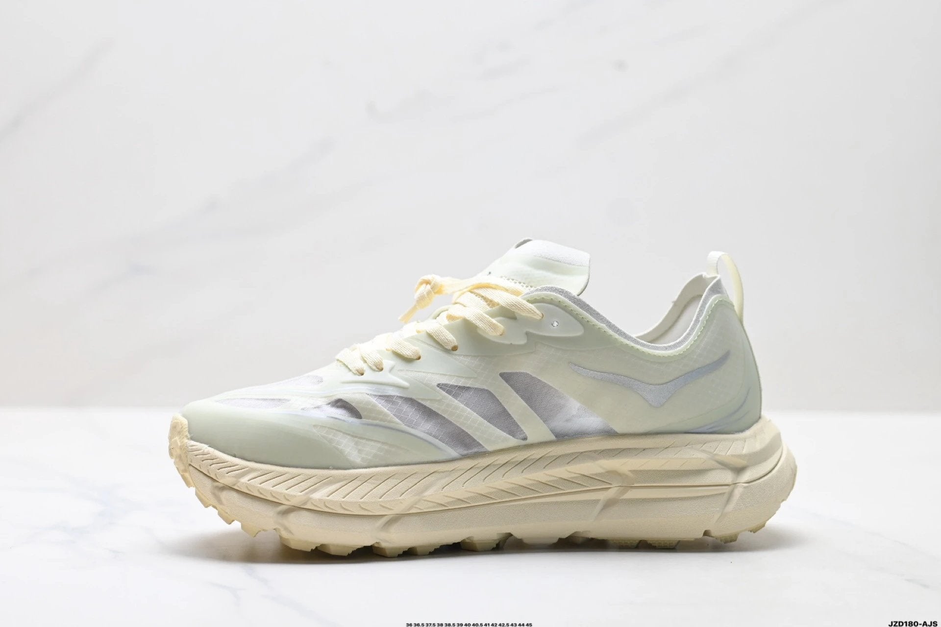 Hoka Mafate Speed 4 Lite