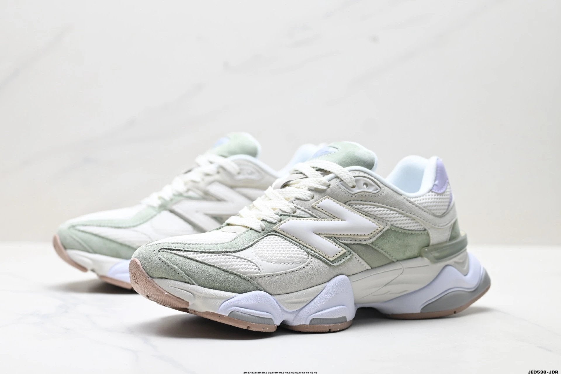 New Balance 9060